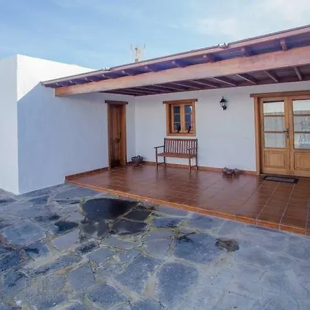 Hooha Villa
