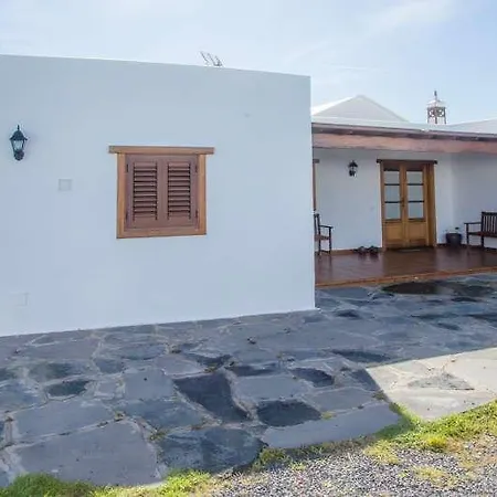 Villa Hooha *