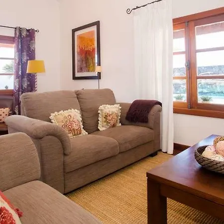 Hooha Villa